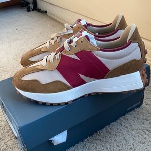 New Balance 327 retro